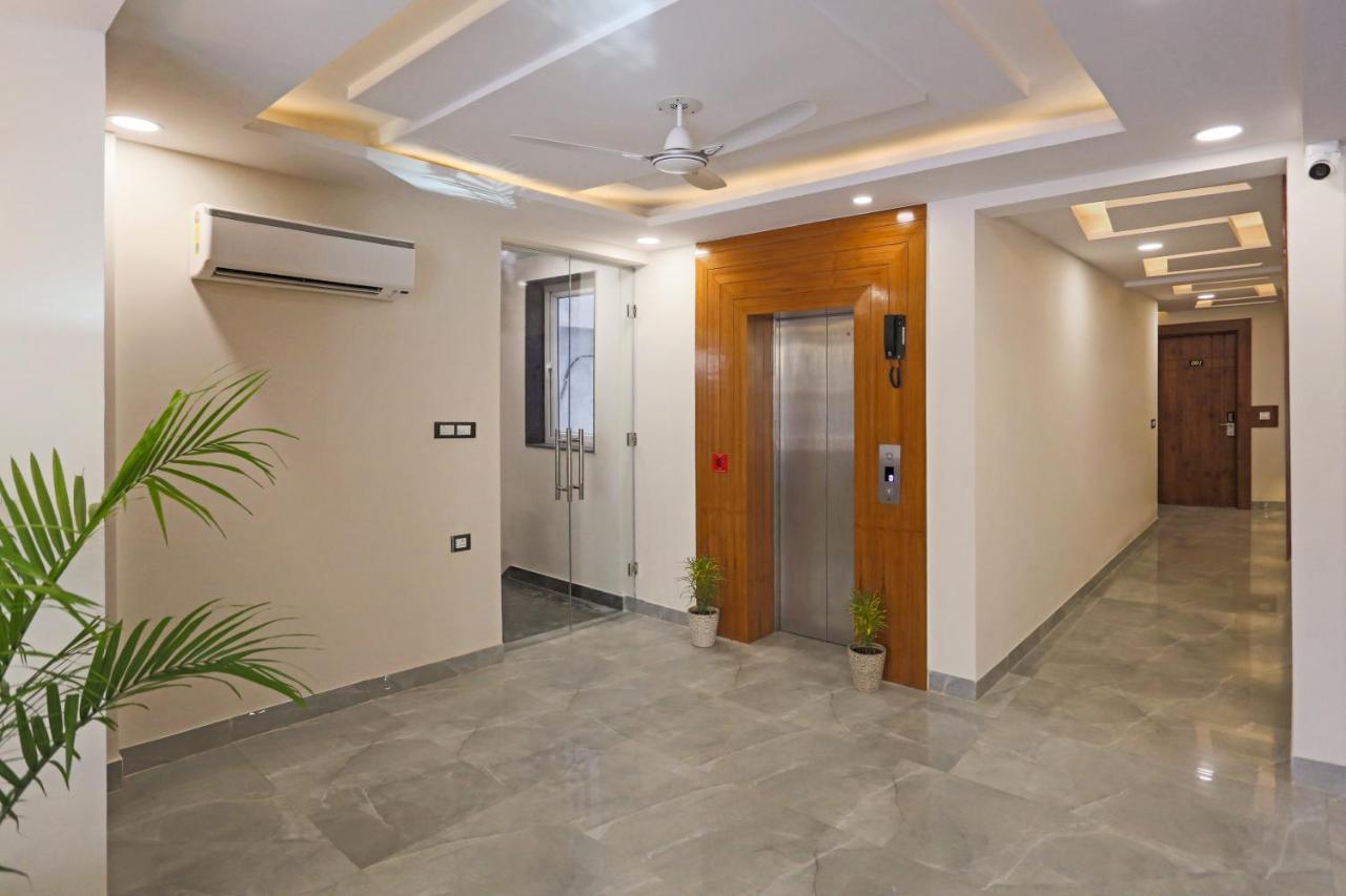 Hotel Deluxe Stay Inn - Near Delhi Airport Ню Делхи Екстериор снимка