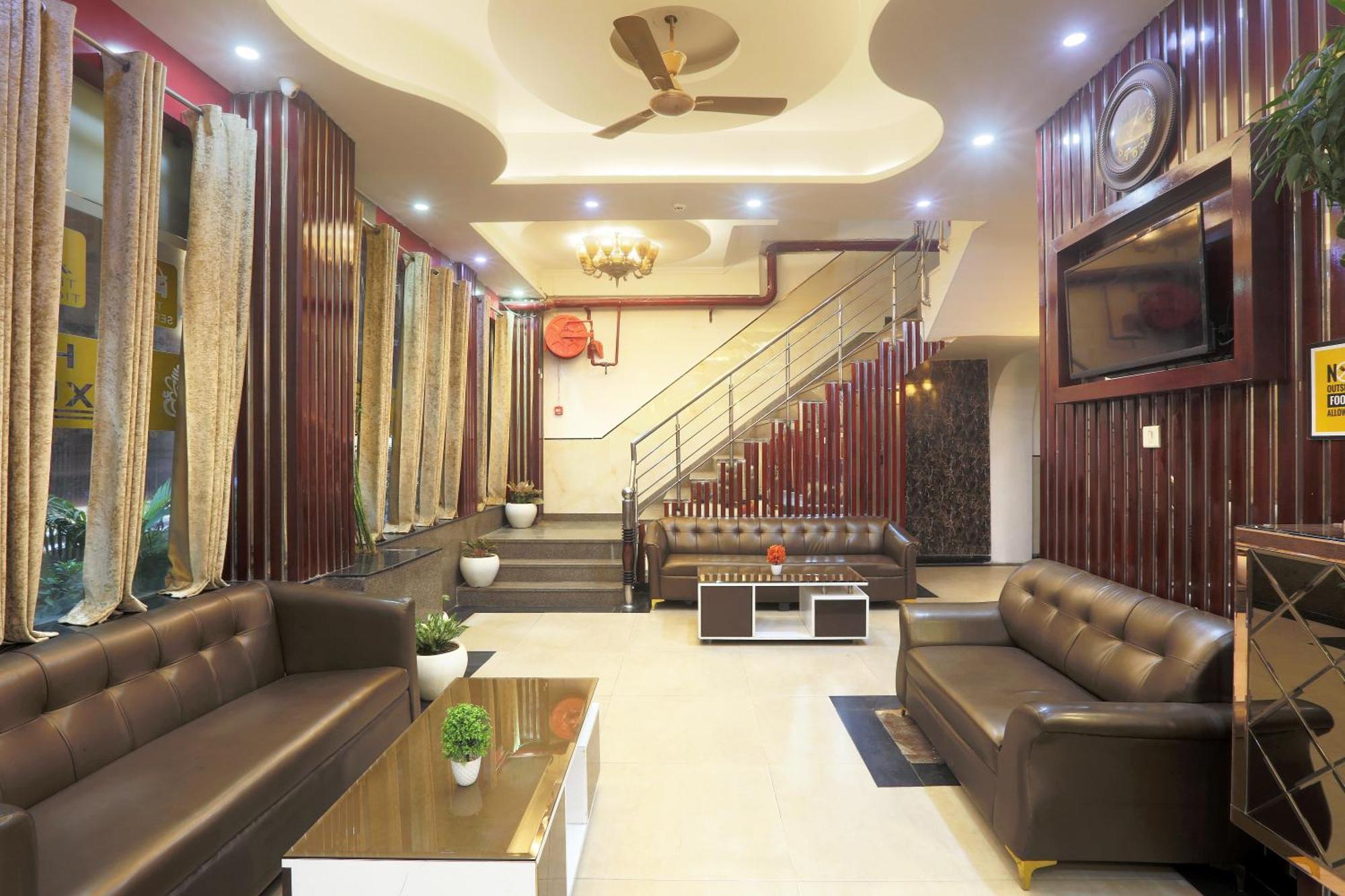 Hotel Deluxe Stay Inn - Near Delhi Airport Ню Делхи Екстериор снимка