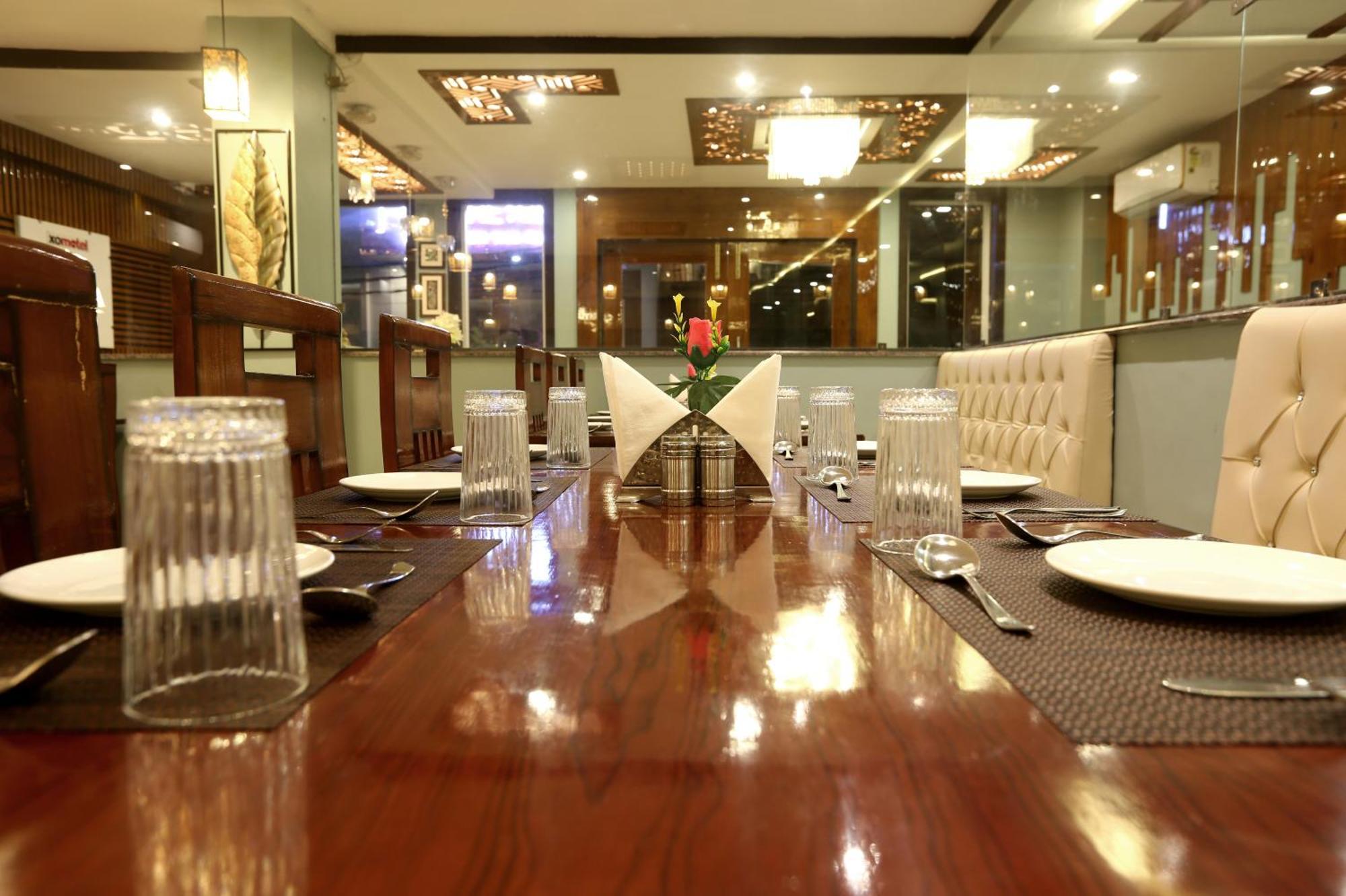 Hotel Deluxe Stay Inn - Near Delhi Airport Ню Делхи Екстериор снимка